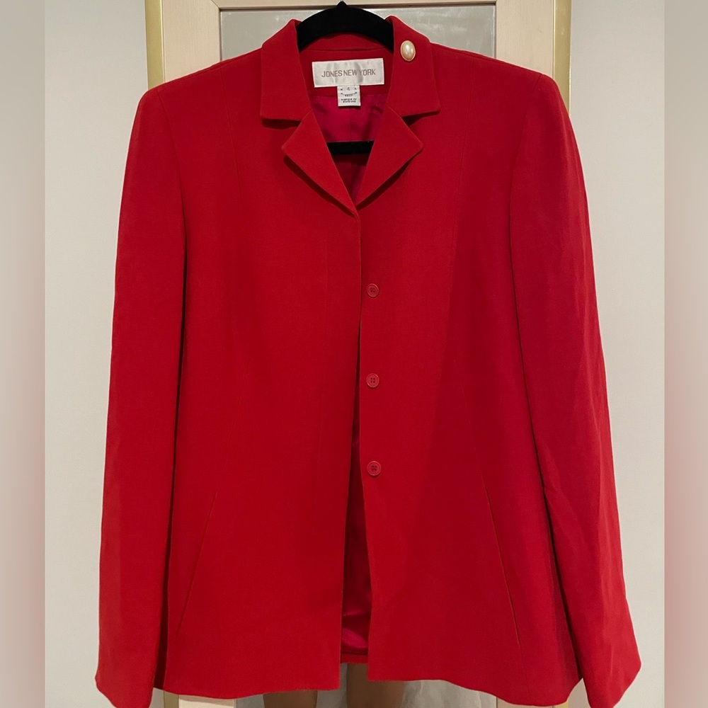 Jones New York Red Suit Blazer – Women’s Professional & Chic